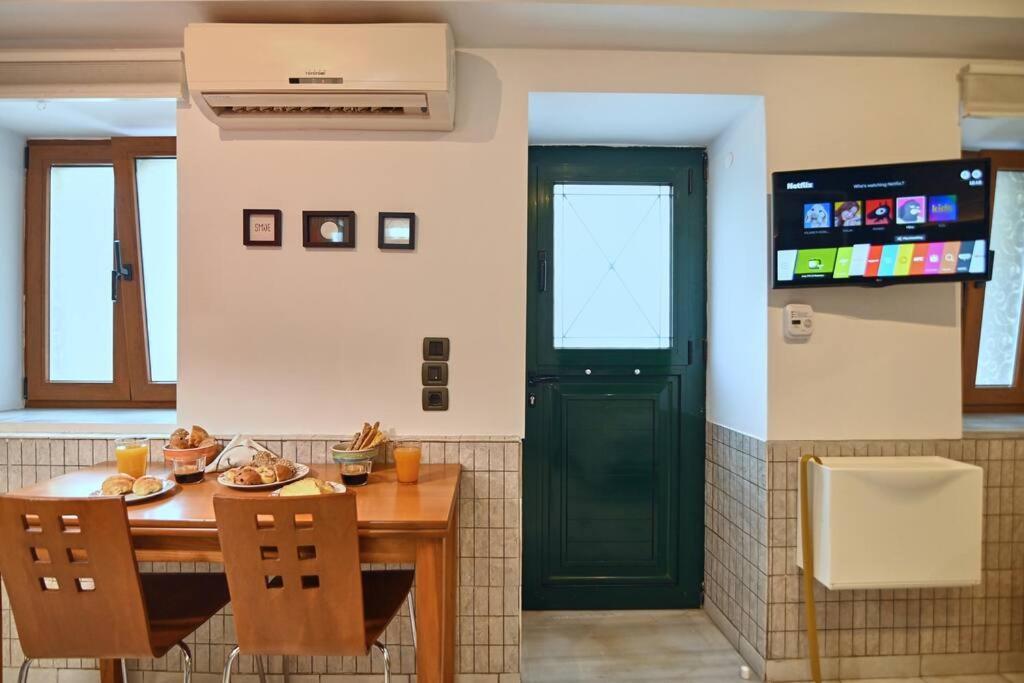 #Tyrtaiou Modern Design Studio Μυτιλήνη Εξωτερικό φωτογραφία